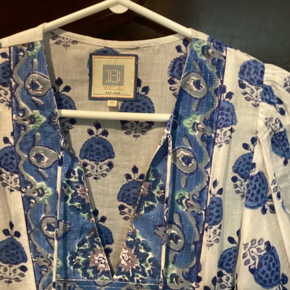 Bell by Alicia blouse size medium - Picture 3 of 4